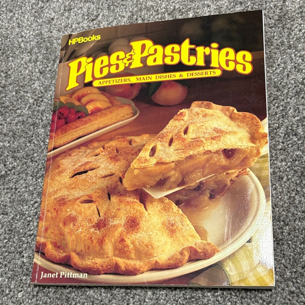 Pies & Pastries Cookbook by HPBooks – Janet Pittman (Yellow Cover)